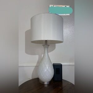 White Lamp w/shade